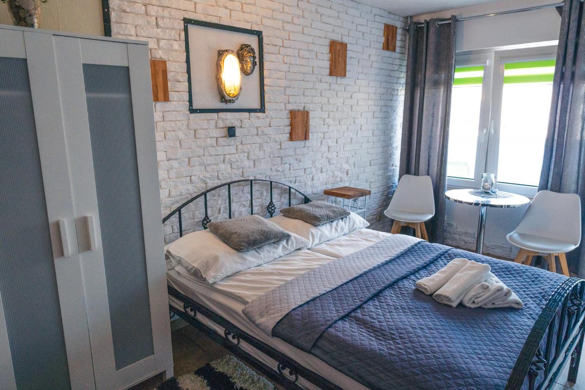 K 2 Hotell Jastrzębia Góra Exteriör bild